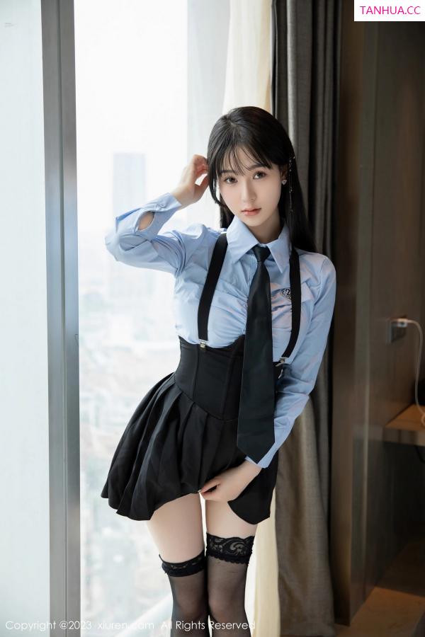   [XiuRen]高清写真图 2023.07.26 No.7140 柚琪Rich 性感学妹第5张图片
